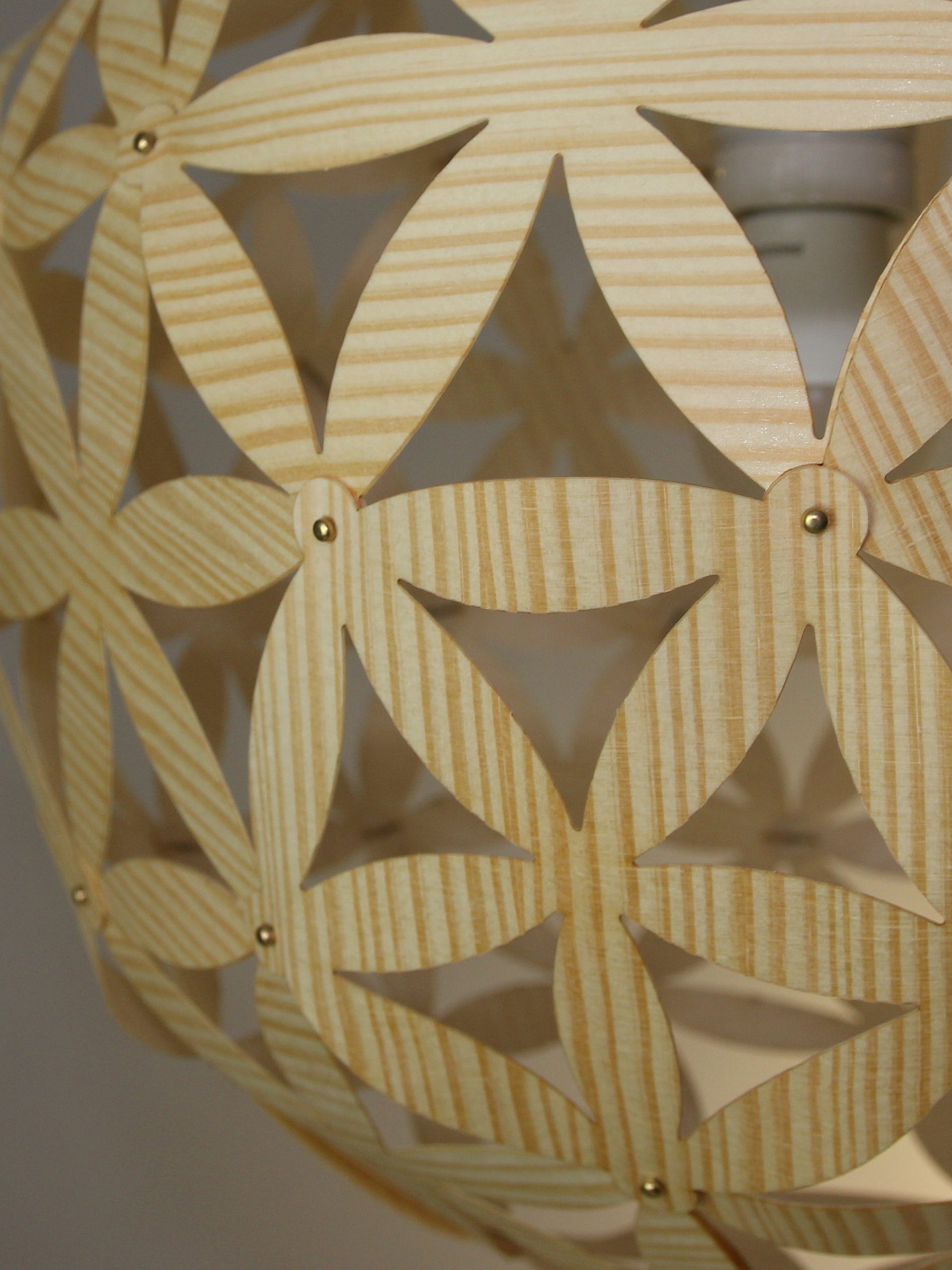 Hängeleuchte "Blomst No1" - Furnier Pinie