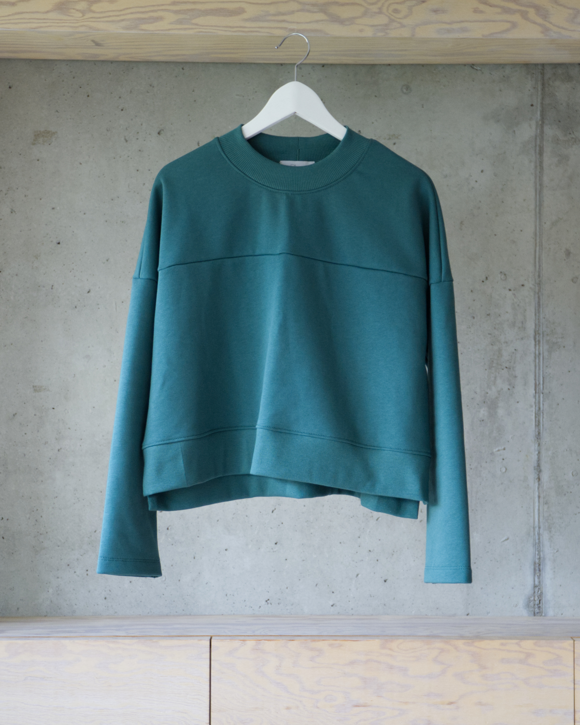 HEY PLAY SWEATER ◕‿◕ Pine Stone