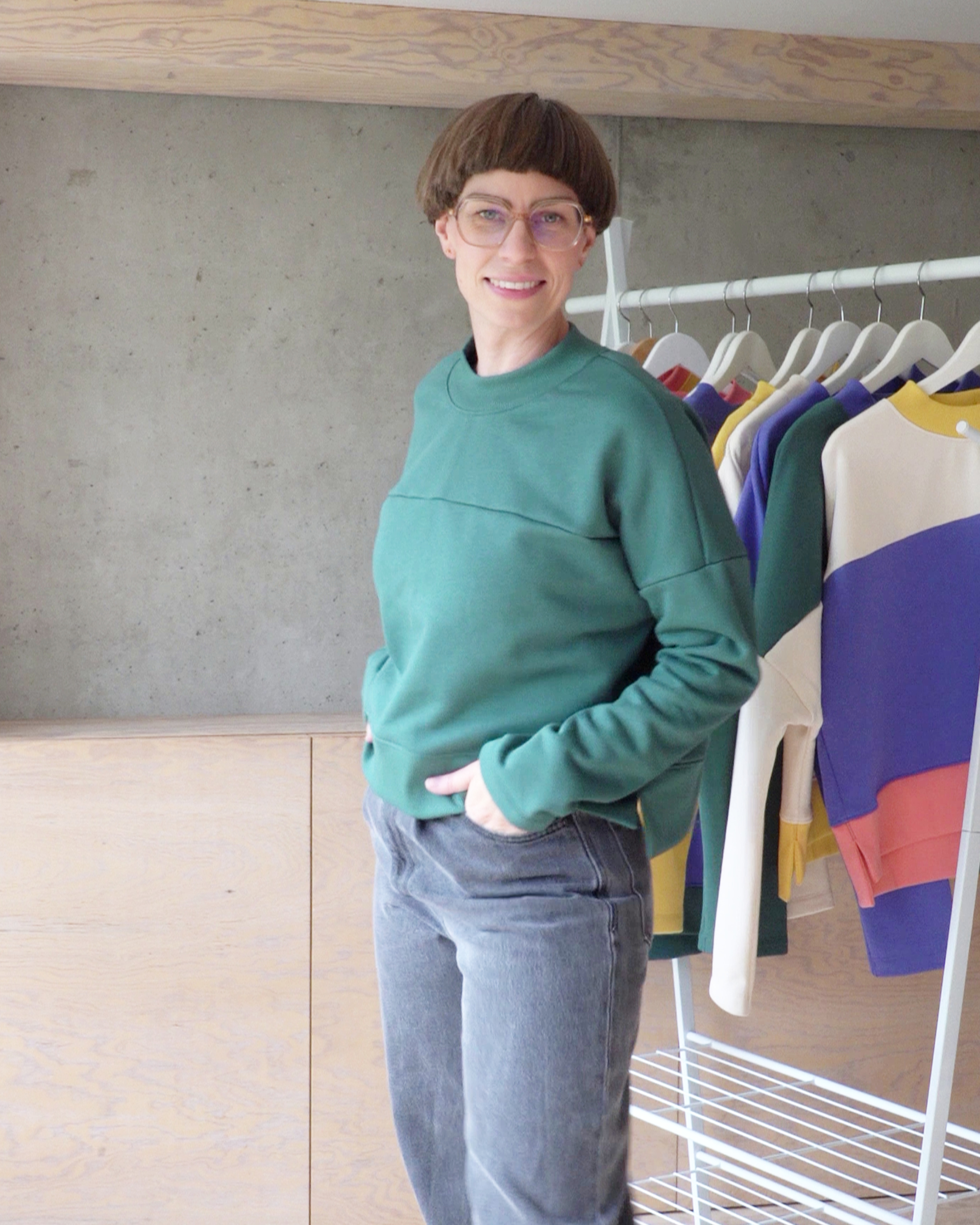 HEY PLAY SWEATER ◕‿◕ Pine Stone