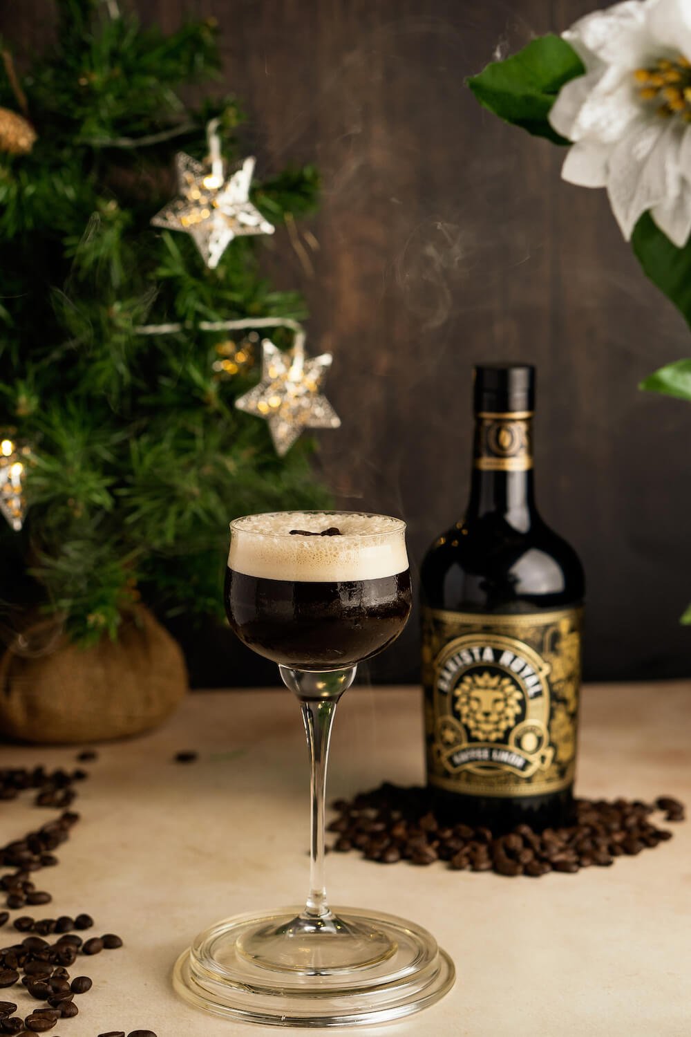 Premium Kaffeelikör - Vollmundiger Geschmack durch Kaffeebohnen aus schonender Trommelröstung, aufgegossen mit echtem Rum - 20%