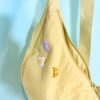 Croissant pin